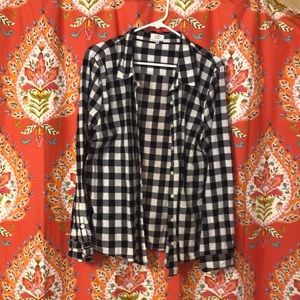 Crown and Ivy gingham button down top